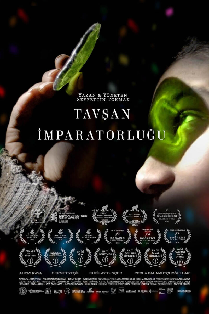 Tavsan İmparatorluğu (Empire of the Rabbits)